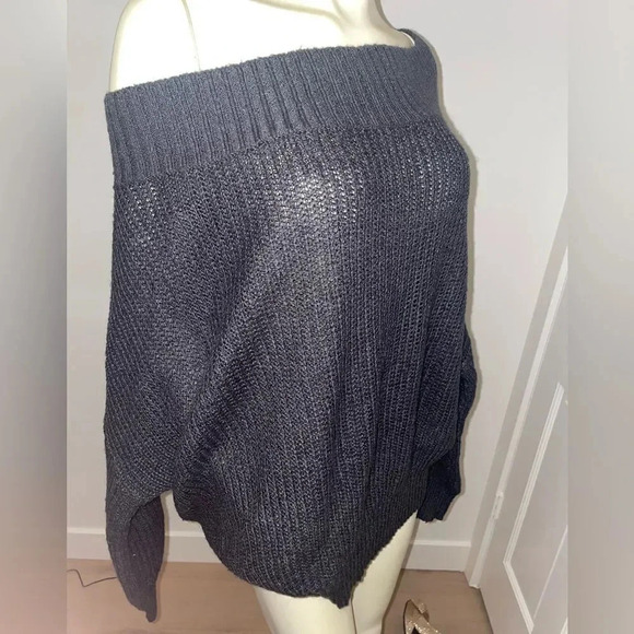 EXLURA BATWING OFF THE SHOULDER OVERSIZED PULL OVER KNIT SWEATER IN GREY O/S - Picture 8 of 16